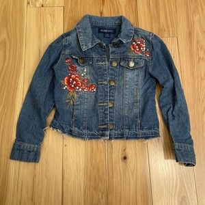 BLUE SPICE girl’s Embroidered Flowers Rhinestone Pearl Accents Denim Jacket Sz 8